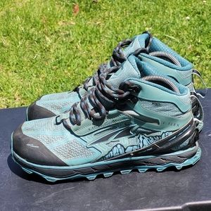 Altra Lone Peak 4.0 Hiking Boots Women’s Size 8 Mineral Blue